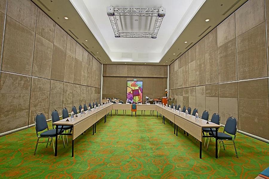 Harris Hotel And Conventions Kelapa Gading Cakarta Dış mekan fotoğraf